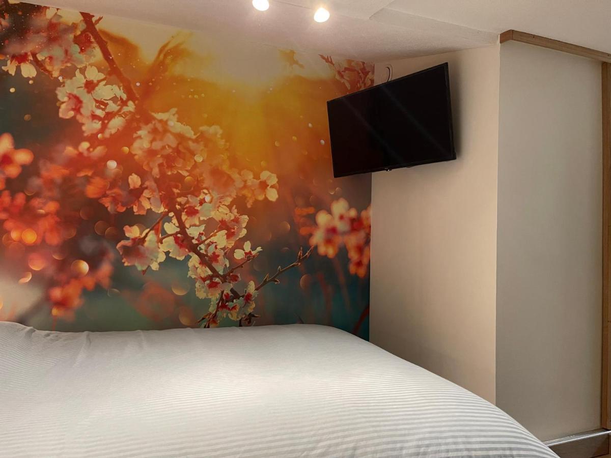 Bed & Breakfast Vannienke Tersoal 외부 사진